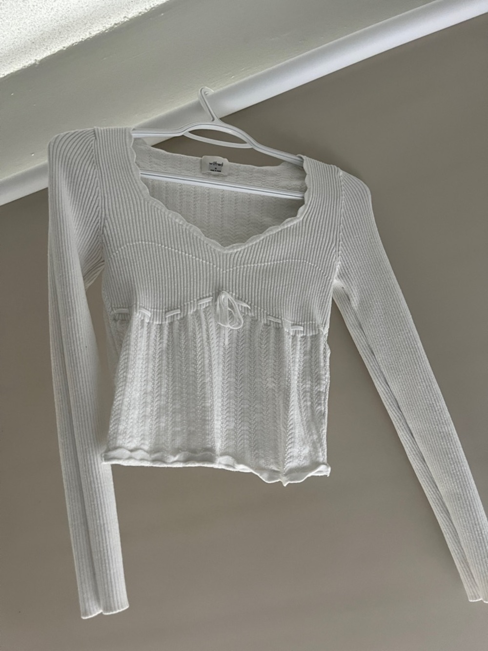 Aritzia White Ribbed Long-Sleeve Sweetheart Tie-Front Top